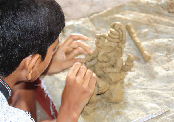 Ganpati idol-making workshop 